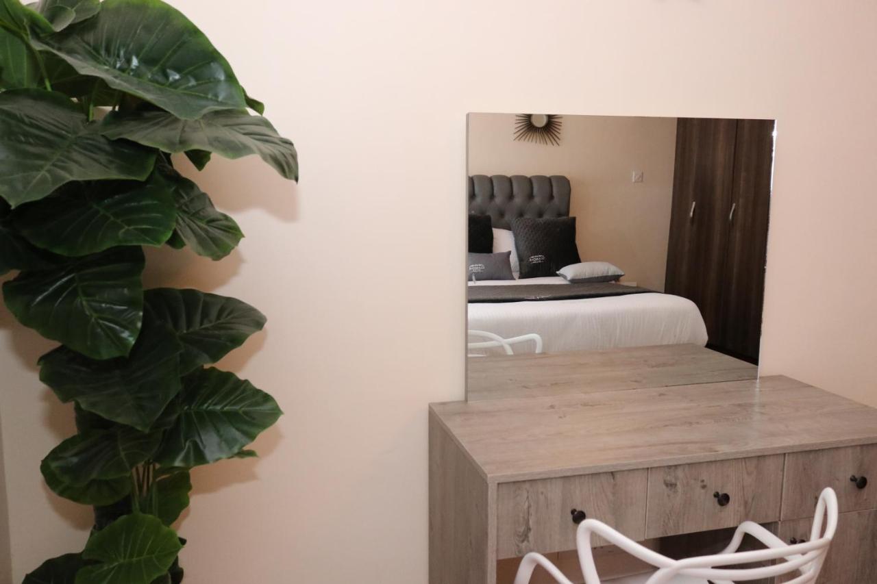 Apartment Glamour *